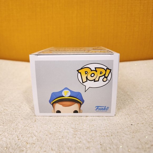 Funko Pop FUN ON THE RUN FREDDY SE SDCC 2023 Exclusive LE Vinyl Figure NEW - Picture 10 of 10